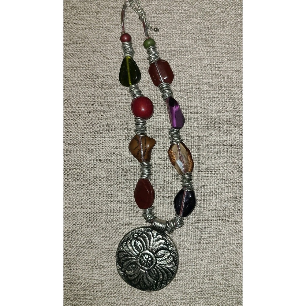 Just Jewelry Womens Necklace Silver Colorful Stones Medallion 18-21 Inches